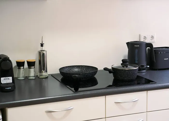 In The Heart Of Vibrant Apartamento