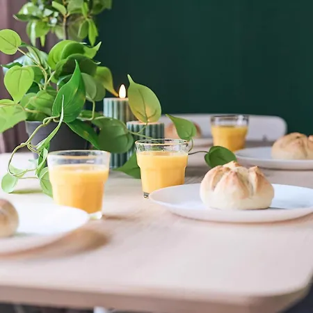 In The Heart Of Vibrant Апартаменты *